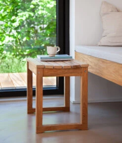 Cinas Gartenhocker Vega -Gartenbedarfs Geschäft 2012045 WE MO 003 TeackhockerVega